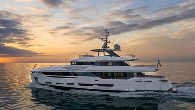 Mega Yacht C